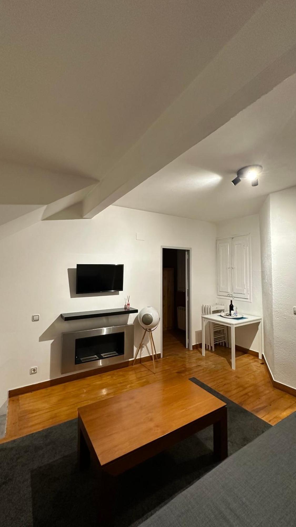 Apartamento Acogedor En La Molina, 2Hab, Wi Fi ลา มอลินา ภายนอก รูปภาพ